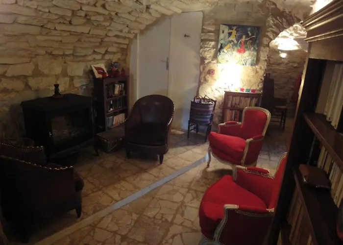 La Picholine Paons Bed & Breakfast 3*